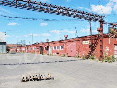 ��������� ���������, 8200 �; �������� �� 200�